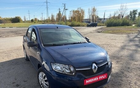 Renault Logan II, 2015 год, 599 001 рублей, 2 фотография