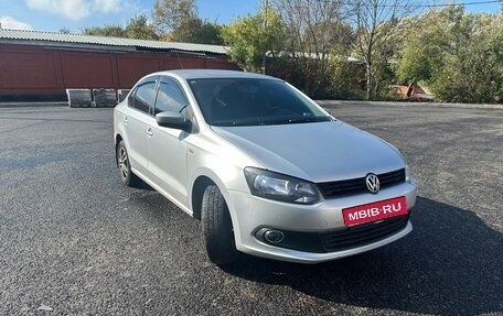 Volkswagen Polo VI (EU Market), 2011 год, 469 000 рублей, 1 фотография