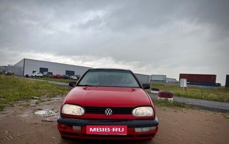Volkswagen Vento, 1993 год, 115 000 рублей, 2 фотография