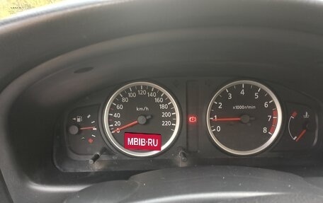 Nissan Almera, 2003 год, 350 000 рублей, 17 фотография