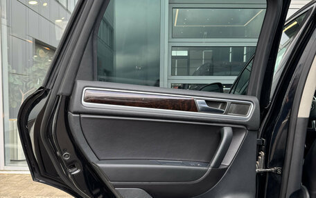 Volkswagen Touareg III, 2012 год, 1 100 000 рублей, 14 фотография