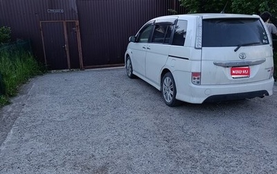 Toyota ISis I, 2012 год, 1 250 000 рублей, 1 фотография