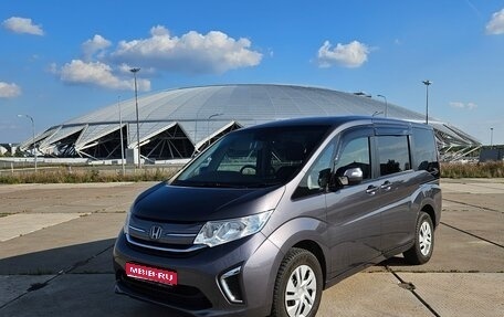 Honda Stepwgn IV, 2018 год, 1 950 000 рублей, 1 фотография