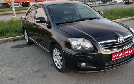 Toyota Avensis III рестайлинг, 2006 год, 820 000 рублей, 1 фотография