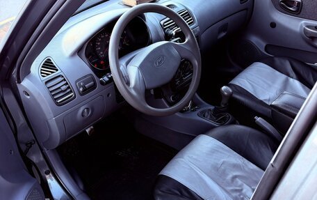 Hyundai Accent II, 2005 год, 350 000 рублей, 8 фотография