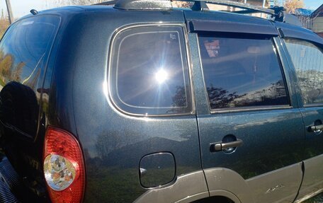 Chevrolet Niva I рестайлинг, 2011 год, 470 000 рублей, 5 фотография