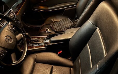 Mercedes-Benz E-Класс, 2011 год, 3 250 000 рублей, 9 фотография