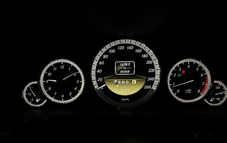 Mercedes-Benz E-Класс, 2011 год, 3 250 000 рублей, 2 фотография