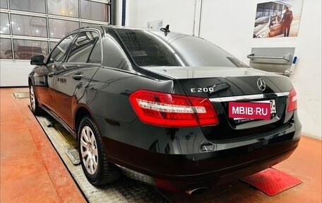 Mercedes-Benz E-Класс, 2011 год, 3 250 000 рублей, 5 фотография