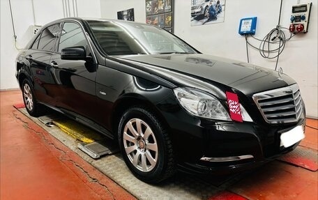 Mercedes-Benz E-Класс, 2011 год, 3 250 000 рублей, 6 фотография