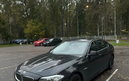 BMW 5 серия, 2013 год, 1 700 000 рублей, 2 фотография