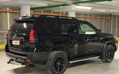 Toyota Land Cruiser Prado 150 рестайлинг 2, 2021 год, 6 950 000 рублей, 2 фотография