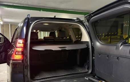 Toyota Land Cruiser Prado 150 рестайлинг 2, 2021 год, 6 950 000 рублей, 26 фотография