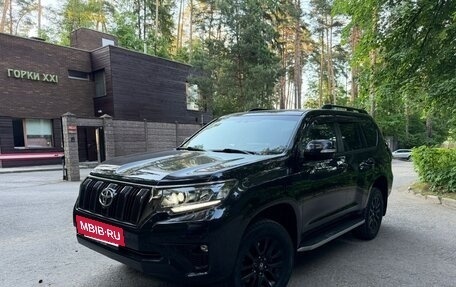 Toyota Land Cruiser Prado 150 рестайлинг 2, 2021 год, 6 950 000 рублей, 24 фотография