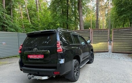 Toyota Land Cruiser Prado 150 рестайлинг 2, 2021 год, 6 950 000 рублей, 34 фотография