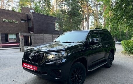 Toyota Land Cruiser Prado 150 рестайлинг 2, 2021 год, 6 950 000 рублей, 36 фотография