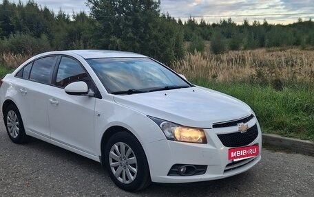Chevrolet Cruze II, 2012 год, 650 000 рублей, 2 фотография