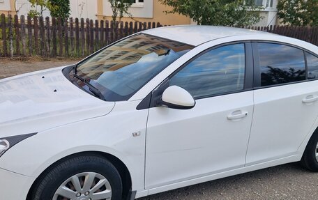 Chevrolet Cruze II, 2012 год, 650 000 рублей, 3 фотография