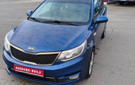 KIA Rio III рестайлинг, 2015 год, 700 000 рублей, 3 фотография