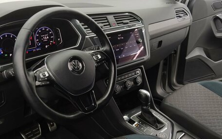 Volkswagen Tiguan II, 2019 год, 2 537 000 рублей, 23 фотография