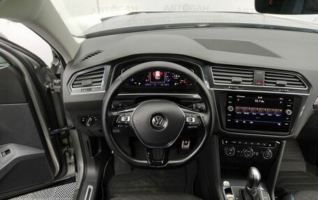 Volkswagen Tiguan II, 2019 год, 2 537 000 рублей, 27 фотография