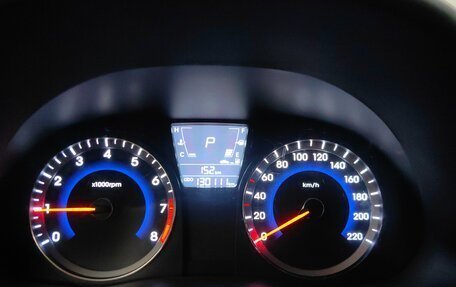 Hyundai Solaris II рестайлинг, 2012 год, 668 000 рублей, 10 фотография