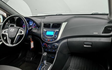Hyundai Solaris II рестайлинг, 2012 год, 668 000 рублей, 13 фотография