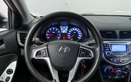 Hyundai Solaris II рестайлинг, 2012 год, 668 000 рублей, 11 фотография
