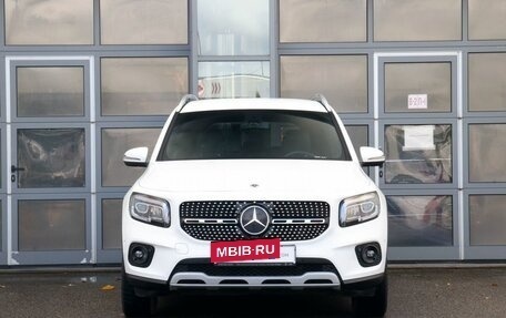 Mercedes-Benz GLB, 2020 год, 3 820 000 рублей, 2 фотография