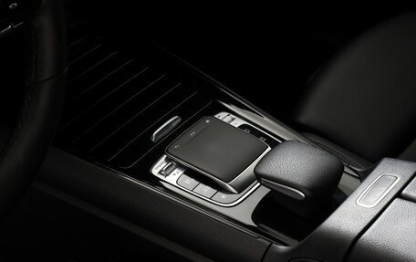 Mercedes-Benz GLB, 2020 год, 3 820 000 рублей, 19 фотография