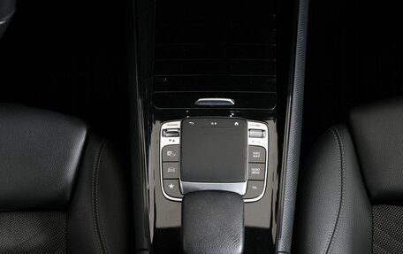 Mercedes-Benz GLB, 2020 год, 3 820 000 рублей, 20 фотография