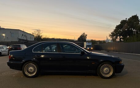 BMW 5 серия, 2001 год, 631 000 рублей, 3 фотография