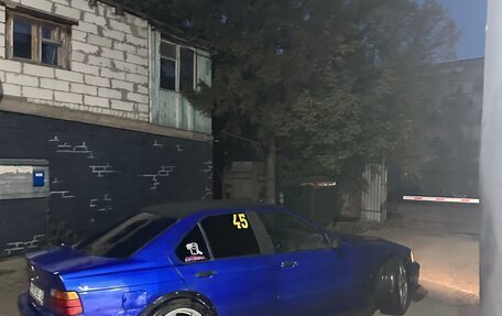 BMW 3 серия, 1993 год, 240 000 рублей, 5 фотография