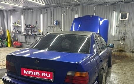 BMW 3 серия, 1993 год, 240 000 рублей, 15 фотография