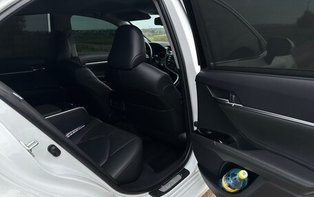 Toyota Camry, 2019 год, 3 400 000 рублей, 17 фотография