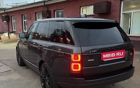 Land Rover Range Rover IV рестайлинг, 2018 год, 8 000 000 рублей, 4 фотография