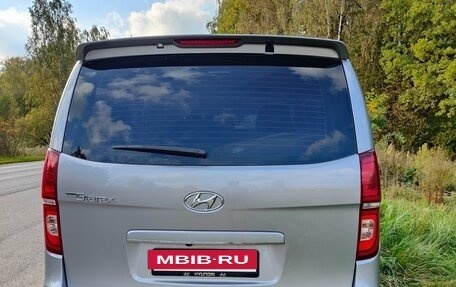 Hyundai Grand Starex Grand Starex I рестайлинг 2, 2019 год, 4 300 000 рублей, 7 фотография
