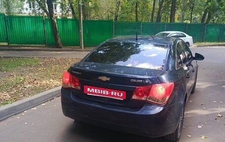 Chevrolet Cruze II, 2010 год, 450 000 рублей, 2 фотография