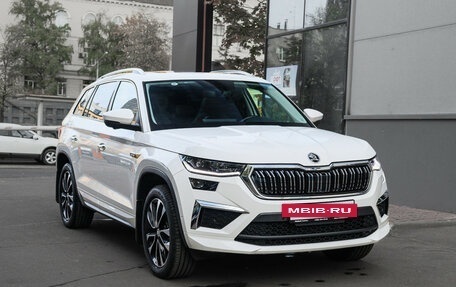 Skoda Kodiaq I, 2024 год, 4 250 000 рублей, 3 фотография