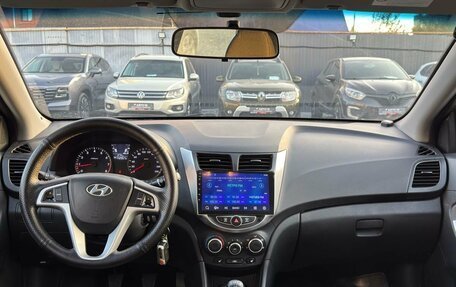 Hyundai Solaris II рестайлинг, 2011 год, 699 000 рублей, 8 фотография