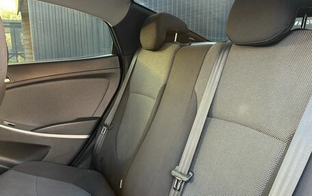 Hyundai Solaris II рестайлинг, 2011 год, 699 000 рублей, 12 фотография