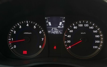 Hyundai Solaris II рестайлинг, 2011 год, 699 000 рублей, 15 фотография