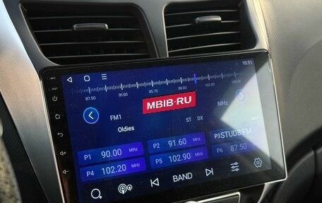 Hyundai Solaris II рестайлинг, 2011 год, 699 000 рублей, 16 фотография