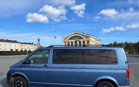 Volkswagen Caravelle T6 рестайлинг, 2019 год, 3 280 000 рублей, 5 фотография