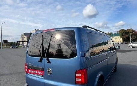 Volkswagen Caravelle T6 рестайлинг, 2019 год, 3 280 000 рублей, 6 фотография