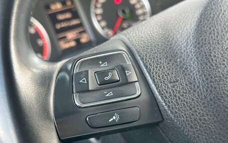 Volkswagen Jetta VI, 2011 год, 987 000 рублей, 15 фотография