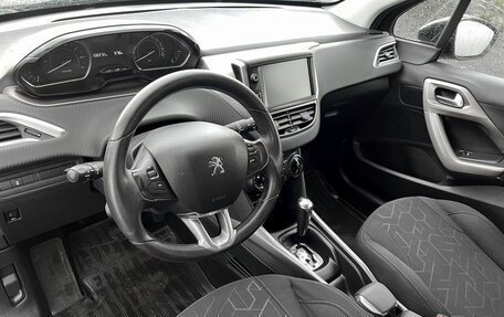 Peugeot 2008 II, 2014 год, 770 000 рублей, 7 фотография
