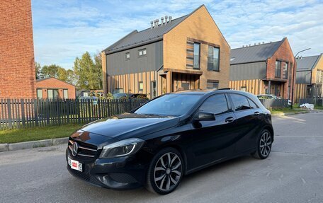 Mercedes-Benz A-Класс, 2012 год, 1 090 000 рублей, 7 фотография