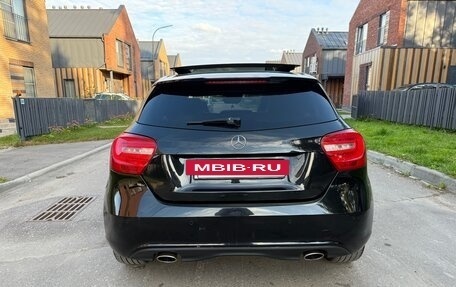 Mercedes-Benz A-Класс, 2012 год, 1 090 000 рублей, 10 фотография