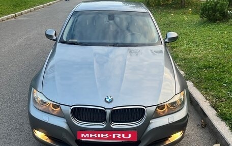 BMW 3 серия, 2008 год, 1 500 000 рублей, 2 фотография